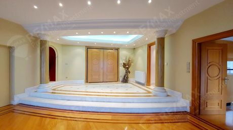 Maisonette 518sqm for sale-Nea Erithraia