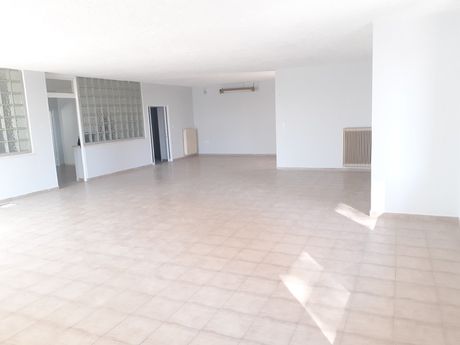 Office 250sqm for rent-Mikrolimano