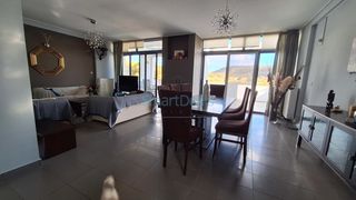 Μεζονέτα 197 τ.μ. για ενοικίαση