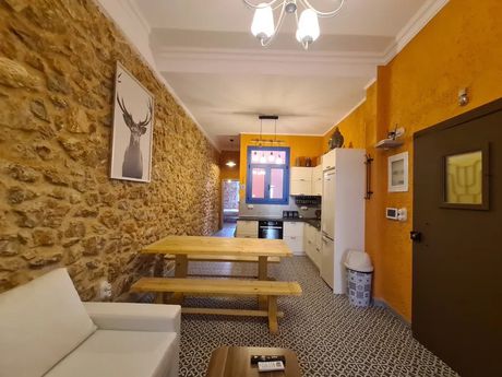 Διαμέρισμα 75τ.μ. για ενοικίαση-Αττική » Πλατεία αττικής