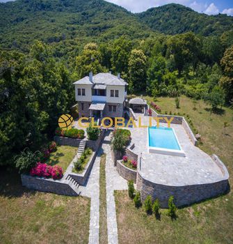 Μονοκατοικία 340τ.μ. για πώληση-Μούρεσι