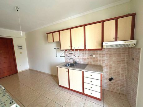Apartment 40sqm for rent-Patra » Abelokipi