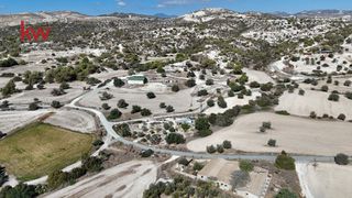 Αγροτεμάχια 1.890 τ.μ. για πώληση, Λάρνακα-thumb-4