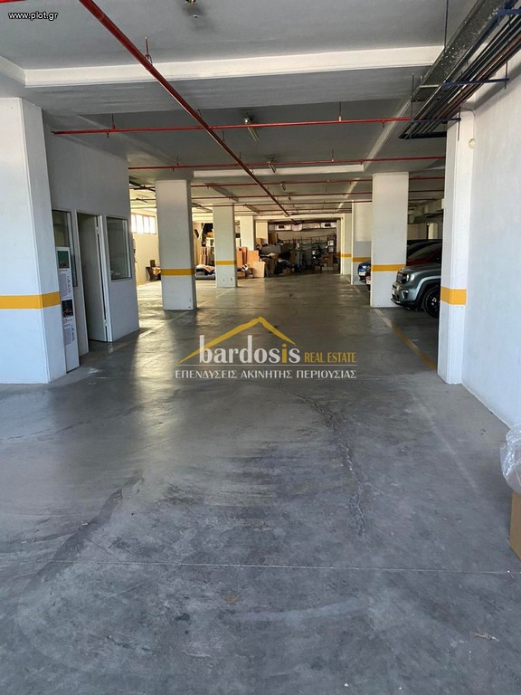 Επιχειρηματικό κτίριο 1.100 τ.μ. προς ενοικίαση, Αργυρούπολη