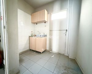 Κατάστημα 195 τ.μ. πρός ενοικίαση, Πειραιάς, Πειραιάς - Κέντρο-thumb-11