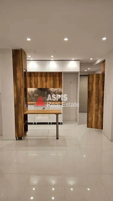 Διαμέρισμα 50 τ.μ. προς πώληση, Πλατεία Αττικής