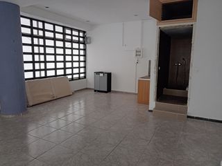 Κατάστημα 127 τ.μ. προς ενοικίαση, Γουδή Αθήνας-thumb-1