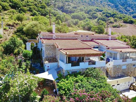 Μονοκατοικία 100τ.μ. για πώληση-Κυπαρισσία