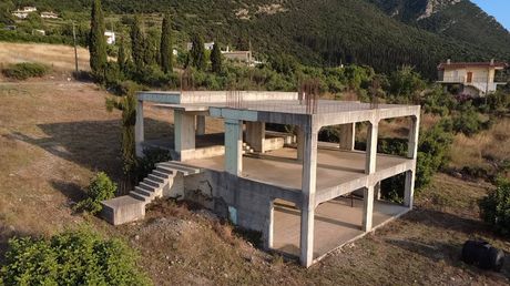 Μονοκατοικία 200τ.μ. για πώληση-Κυπαρισσία