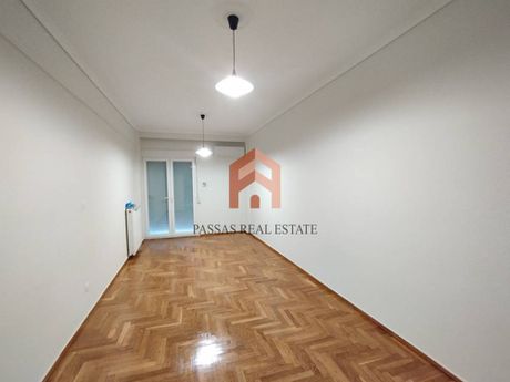 Showroom 115sqm for rent-Doxa