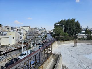 Αέρας 92 τ.μ. για πώληση, Πειραιάς, Παλαιά Κοκκινιά-thumb-1