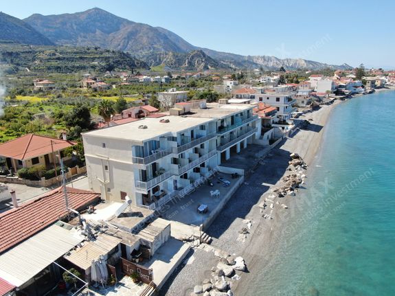 Συγκρότημα διαμερισμάτων 521 τ.μ. για πώληση, Κορινθία, Ξυλόκαστρο