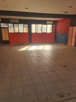 Store 562sqm for rent-Kolonos - Kolokinthous
