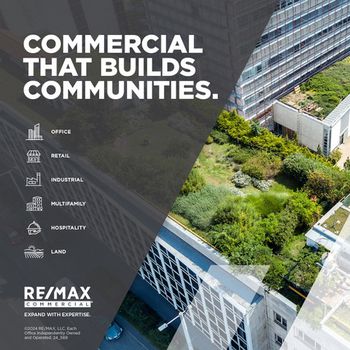 Business bulding 2.243sqm for sale-Kentro