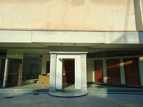 Store 143sqm for rent-Kaminia