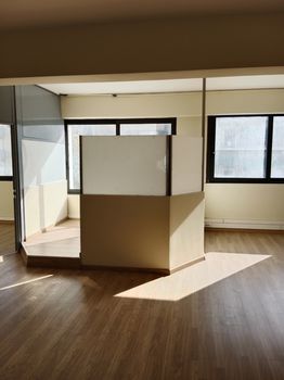 Business bulding 1.445sqm for sale-Sepolia - Skouze