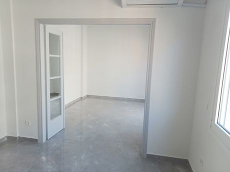 Office 72,12sqm for rent-Piraeus - Center