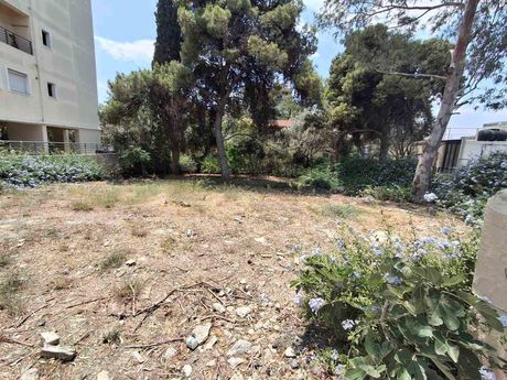Land plot 424sqm for sale-Iraklio