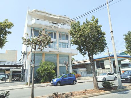 Business bulding 2.150sqm for sale-Peristeri