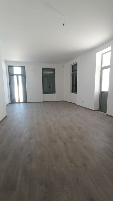 Γραφείο 88 τ.μ. πρός ενοικίαση, Μεσσηνία, Κυπαρισσία