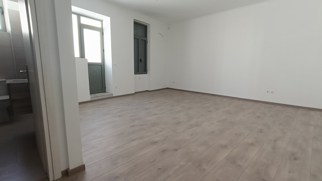 Γραφείο 88 τ.μ. πρός ενοικίαση, Μεσσηνία, Κυπαρισσία