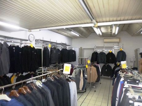 Store 126sqm for sale-Neos Kosmos