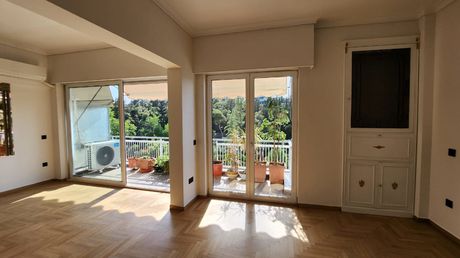 Διαμέρισμα 100τ.μ. για πώληση-Παγκράτι