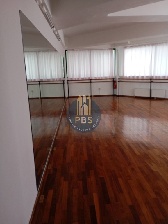 Επιχειρηματικό κτίριο 355 τ.μ. πρός ενοικίαση, Αθήνα - Βόρεια Προάστια, Μελίσσια