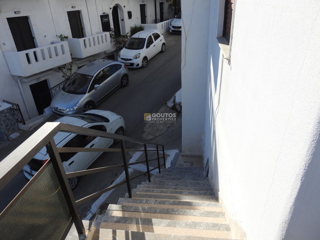 Επιχειρηματικό κτίριο 399 τ.μ. πρός πώληση, Ν. Ρεθύμνου, Λάμπη