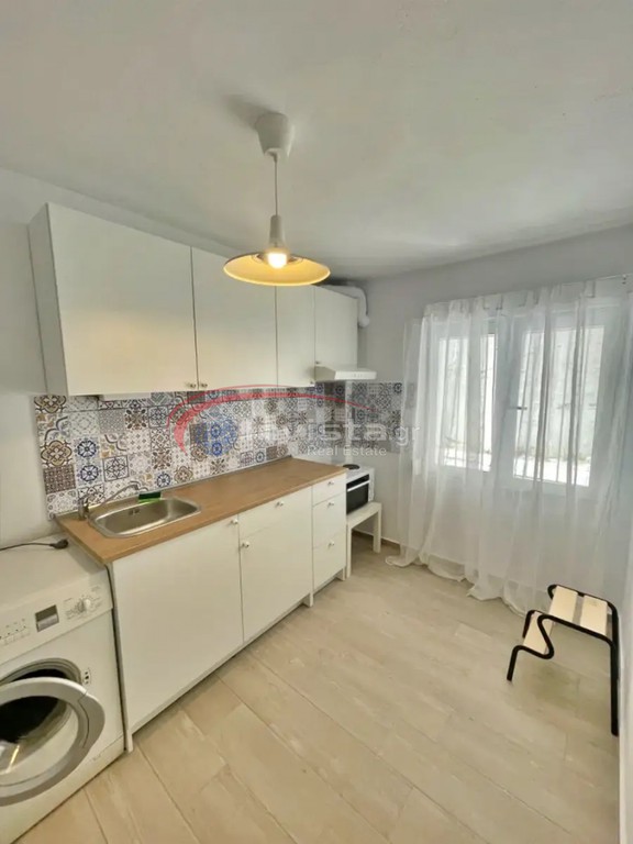 Studio / γκαρσονιέρα 40 τ.μ. προς πώληση, 40 Εκκλησιές