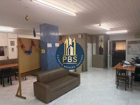 Business bulding 470sqm for rent-Gizi - Pedion Areos