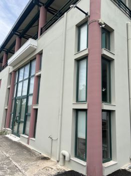 Επιχειρηματικό κτίριο 5.300τ.μ. για πώληση-Άνοιξη