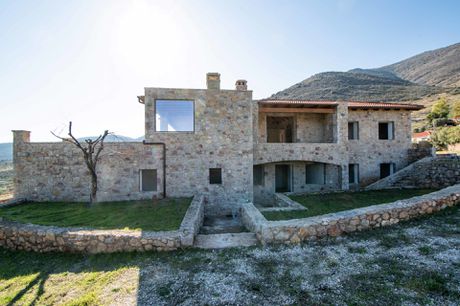 Βίλλα 400τ.μ. για πώληση-Γαλαξίδι