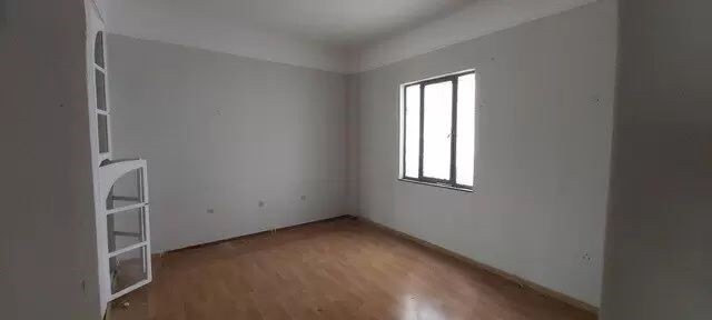 Κατάστημα 120 τ.μ. πρός πώληση, Αθήνα - Κέντρο, Παγκράτι