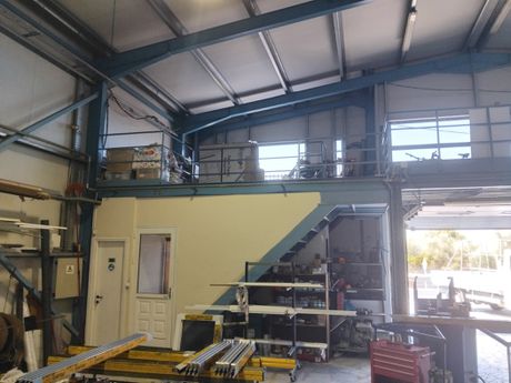 Warehouse 280sqm for sale-Patra » T.E.I.