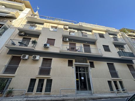 Διαμέρισμα 92τ.μ. για πώληση-Κουκάκι - μακρυγιάννη