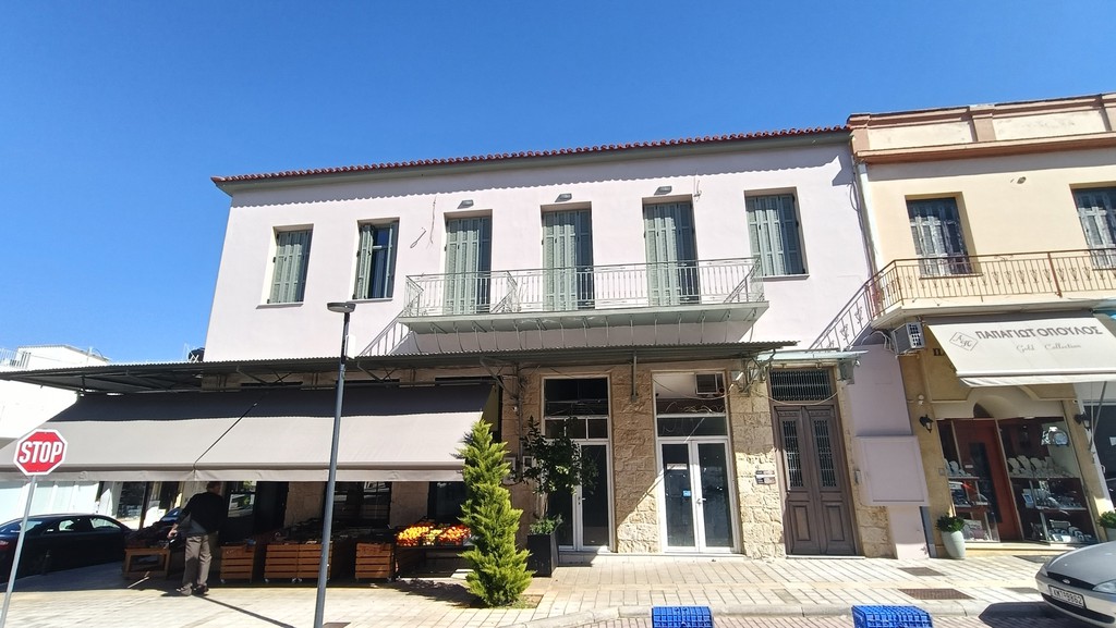 Κατάστημα 88 τ.μ. πρός ενοικίαση, Μεσσηνία, Κυπαρισσία
