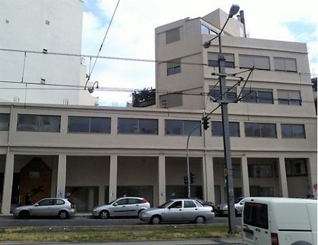 Επιχειρηματικό κτίριο 355τ.μ. για ενοικίαση-Νέος κόσμος