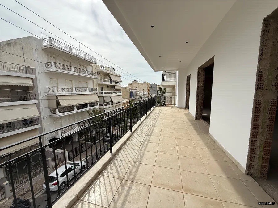 Διαμέρισμα 143 τ.μ. προς πώληση, Κηπούπολη Πετρούπολης