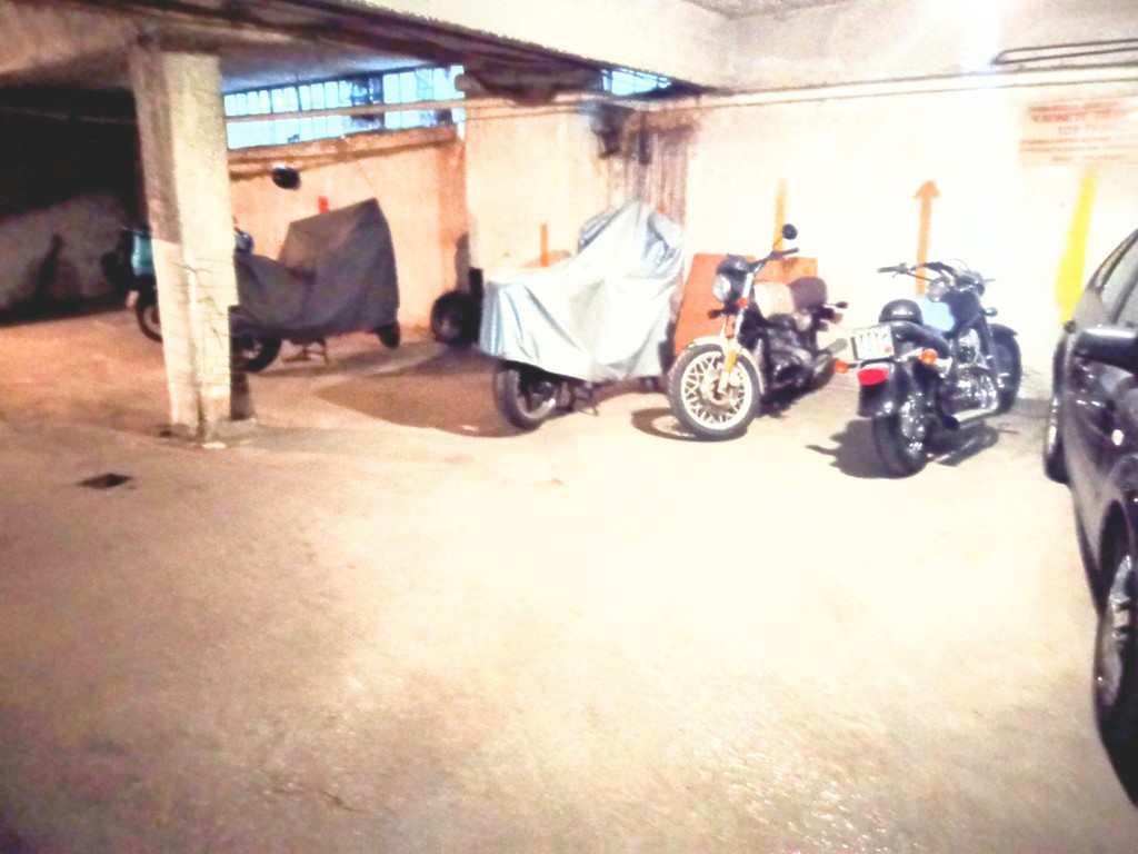 Parking 387 τ.μ. πρός πώληση, Αθήνα - Νότια Προάστια, Καλλιθέα