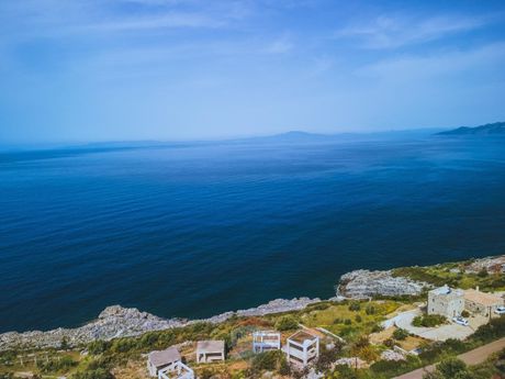 Οικόπεδο 3.420τ.μ. για πώληση-Λεύκτρος