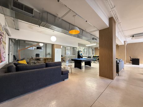 Γραφείο 300τ.μ. για πώληση-Παγκράτι