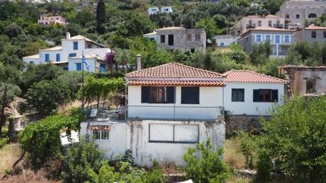 Μεζονέτα 150τ.μ. για πώληση-Καλαμάτα