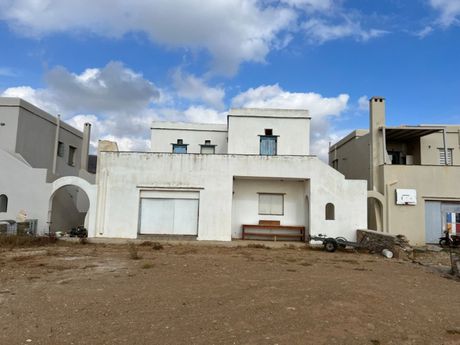 Μεζονέτα 150τ.μ. για πώληση-Τήνος