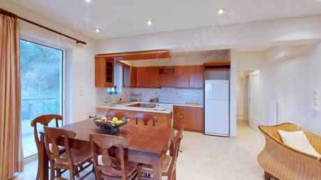 Apartment 93sqm for sale-Messapia