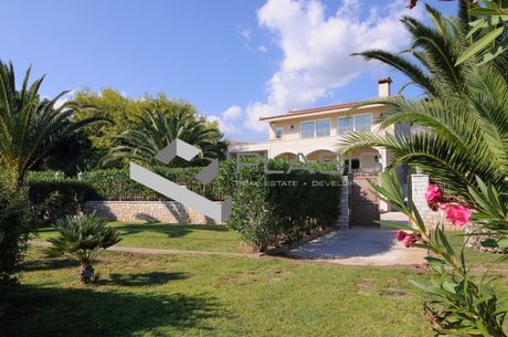 Μονοκατοικία 395τ.μ. για πώληση-Μέγαρα