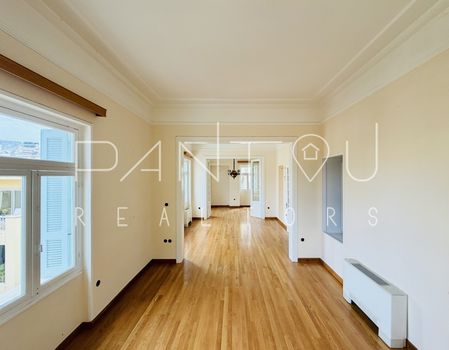 Μεζονέτα 270τ.μ. για ενοικίαση-Μετς - καλλιμάρμαρο » Μετς