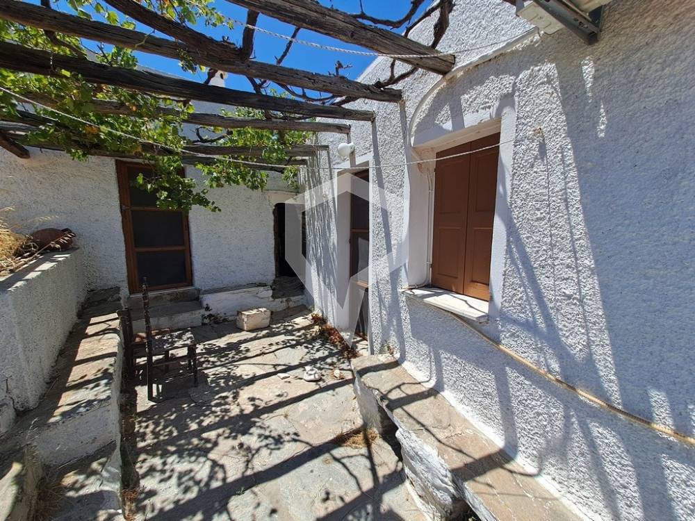 Μονοκατοικία 110 τ.μ. προς πώληση, Ερμούπολη