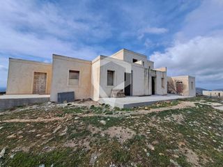 Συγκρότημα διαμερισμάτων 200 τ.μ. για πώληση