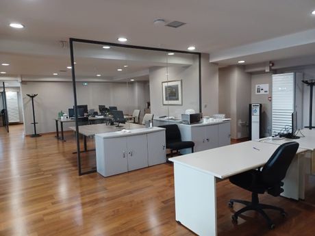 Office 424sqm for rent-Metamorfosi
